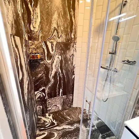 Ab - Breg アパート リュブリャナ