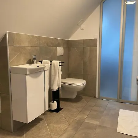 Apartman Ab - Breg