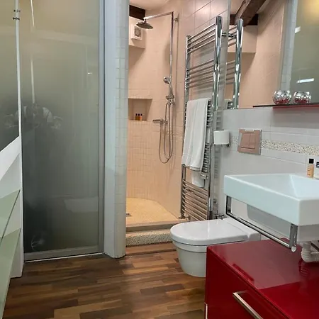 アパート Ab - Breg